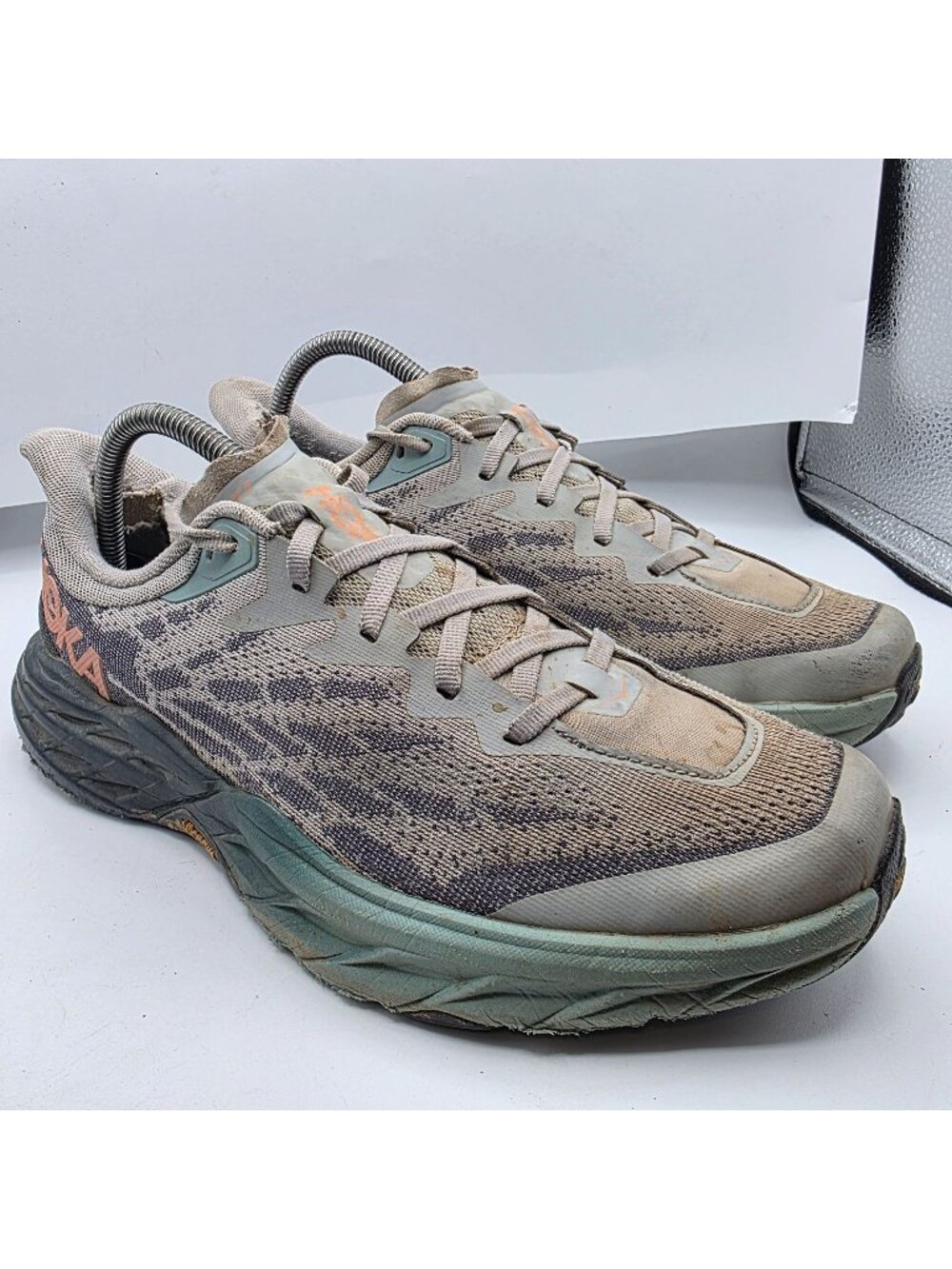 Hoka One One Speedgoat 5 Womens Size 10 Gray Blue Athletic Shoes Vibram Casual